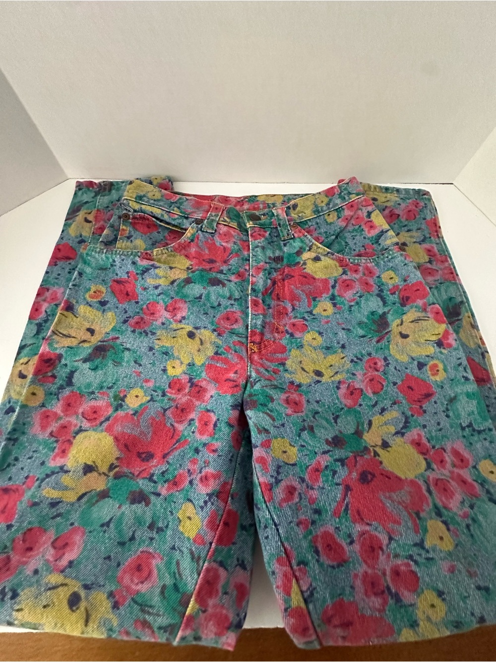 Vintage Benetton High Waisted Floral Jeans Made in Italy